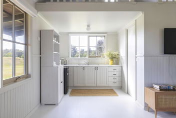 Red Rocks Golf & Accommodation - Phillip Island with Accommodation VIC