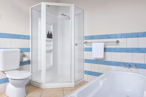 Redbill Beach House - Accommodation VIC 3