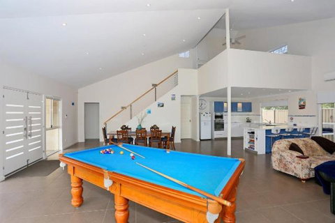 Relax At Falcon By The Bay - Accommodation VIC 1