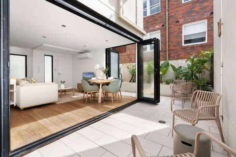 Relaxed Beachside Townhouse - Accommodation VIC 2
