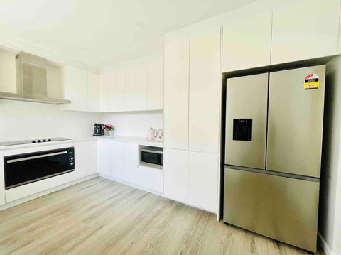Renovated Charming & Cozy House (Walk To Station) - Accommodation VIC 2