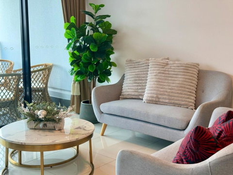 Resort-Style Apartment Near Harbour Town - Accommodation VIC 0