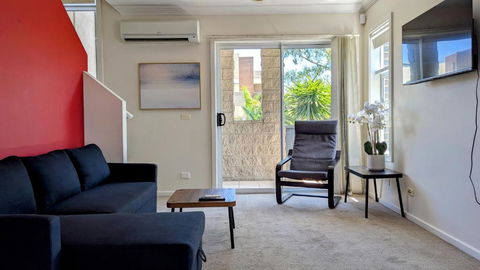 Retreat Townhouse Pentridge Village - Accommodation VIC 0