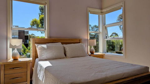 Retreat Townhouse Pentridge Village - Accommodation VIC 3