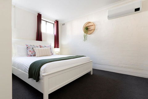 Riverside Gem With Parking And WiFi - Accommodation VIC 2