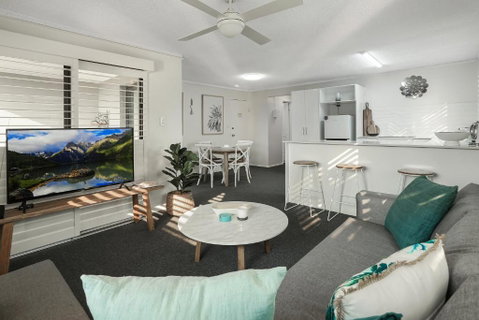 Riverside Location, Noosa Sound - Accommodation VIC 1
