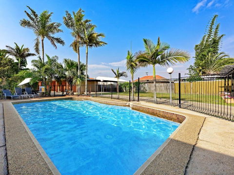 Riviera Motel Bundaberg - Accommodation VIC 0