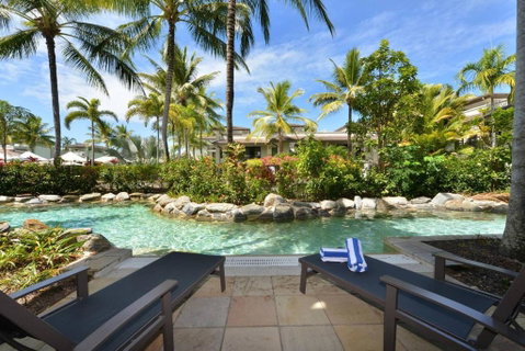 Resort-style Swim Out - A True Tropical Oasis - Accommodation VIC 0
