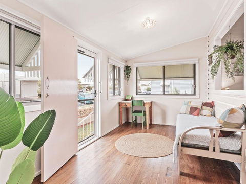 Rosena - The Classic Beach House - 5 Cashmore Street - Accommodation VIC 2