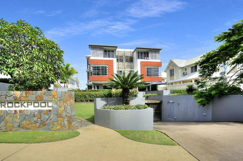 Rockpool No 4 Beachfront Unit - Accommodation VIC 0