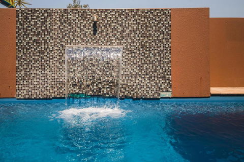 Rocky Resort Motor Inn - Accommodation VIC 3