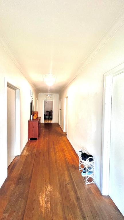 Room Near To Melbourne Airport & Train Station - Accommodation VIC 1
