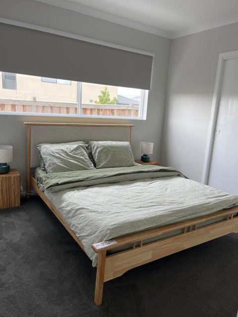 Room Stay- 25 Min To Melbourne Airport And Next To Hume Freeway - Accommodation VIC 3