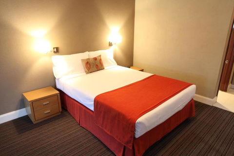 Rose & Crown Hotel - Accommodation VIC 2