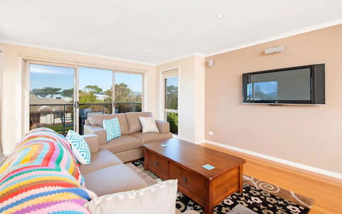 Rose - Accommodation VIC 1