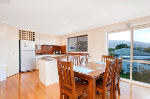 Rose - Accommodation VIC 2