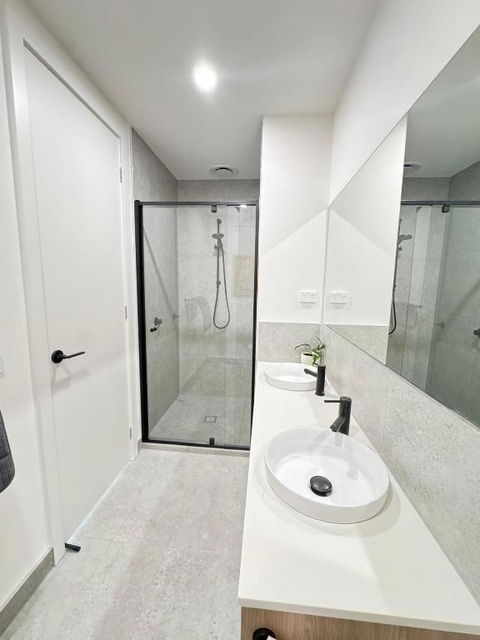 Royalty Living - Accommodation VIC 2