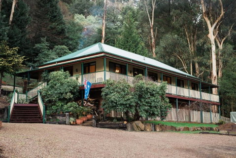 Rustic Refuge Guesthouse - Accommodation VIC 1
