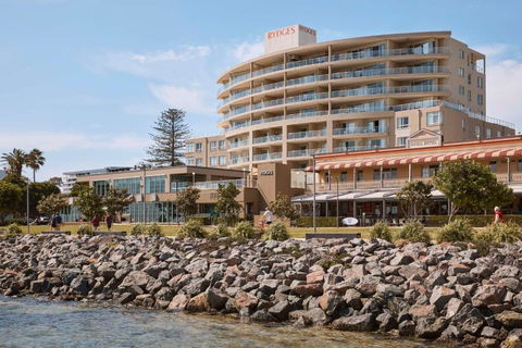 Rydges Hotel Port Macquarie - Accommodation VIC 2