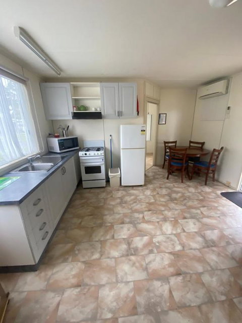 Sale Caravan Park - Accommodation VIC 0