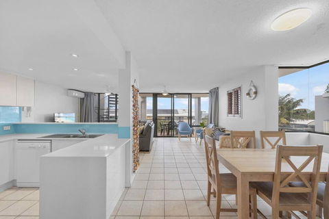 Salty Breeze - Rooftop Terrace & Jacuzzi - Accommodation VIC 1