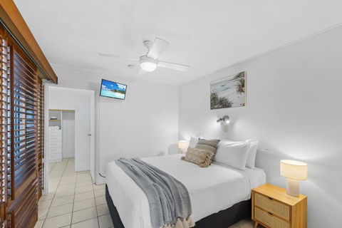 Salty Breeze - Rooftop Terrace & Jacuzzi - Accommodation VIC 2