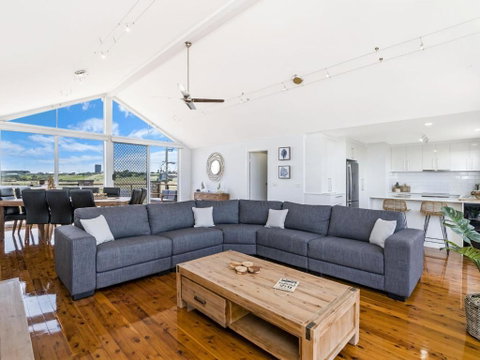 Saltys - Accommodation VIC 2