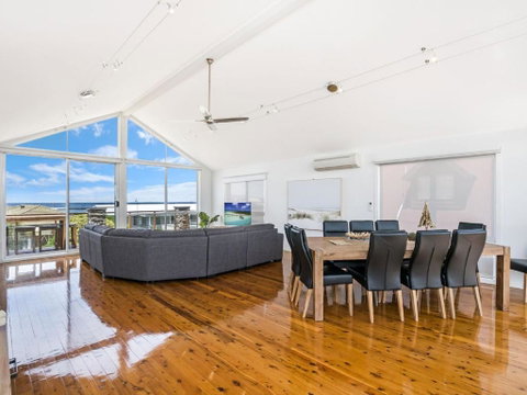 Saltys - Accommodation VIC 0