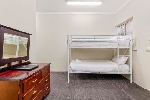Sanctuary Resort Motor Inn - Accommodation VIC 2