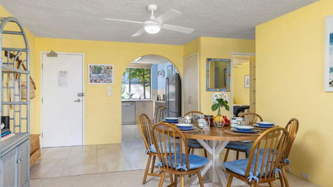 Sand And Sea - Accommodation VIC 2