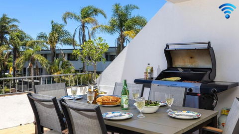 Sand And Sea - Accommodation VIC 0