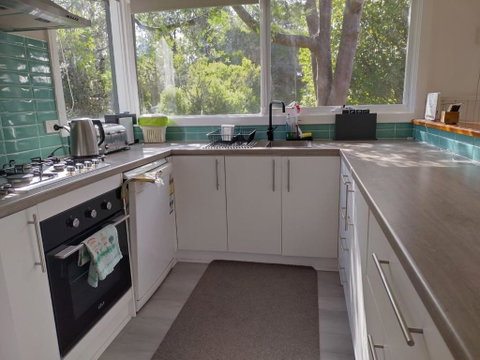 Sanders Beach House - Accommodation VIC 2
