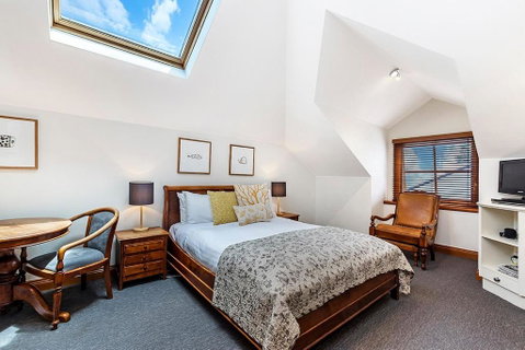 Sandstone Suites - In The Heart Of Port Fairy - Accommodation VIC 2