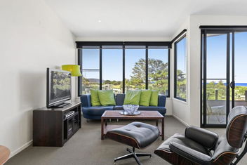 Sandy Beach Apt 4 with Accommodation VIC