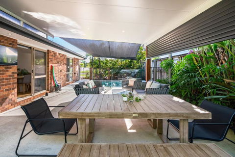Sandy Dunes Retreat Pet-Friendly Wurtulla Home - Accommodation VIC 1