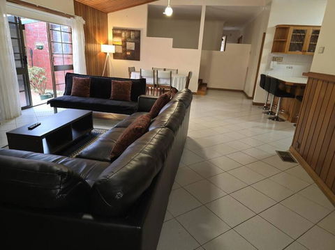 Serene Escape In Altona Meadows - Accommodation VIC 1