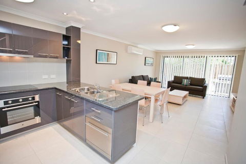 Stonewood Villas - Accommodation VIC 0
