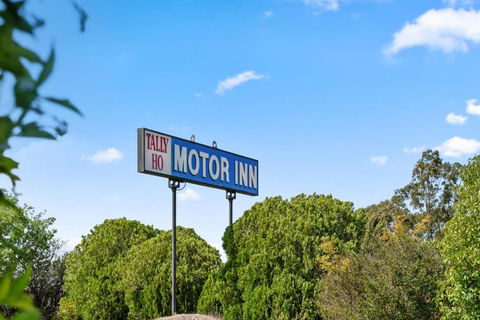 Tally Ho Motor Inn - Accommodation VIC 0