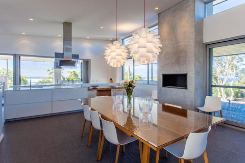 Talo House I Private Properties - Accommodation VIC 2