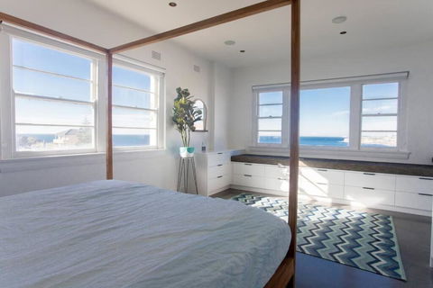Tamarama Penthouse Ocean And Beach Views - Accommodation VIC 0