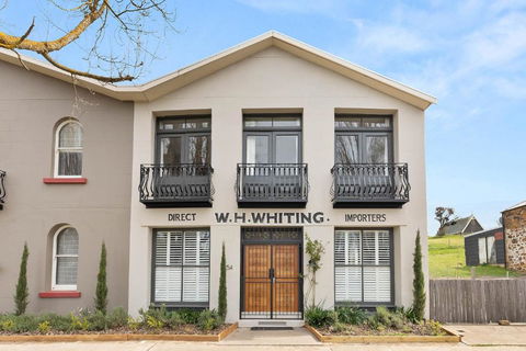 TARALGA TERRACES The Whitings Store - Accommodation VIC 0