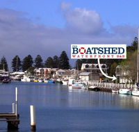 the boatshed waterfront b&b - Accommodation VIC