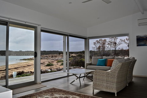 Beachside - Accommodation VIC 0