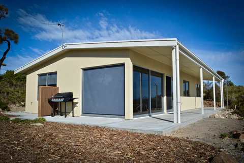 Beachside - Accommodation VIC 2