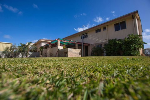 Beachside At Silver Sands - Accommodation VIC 2