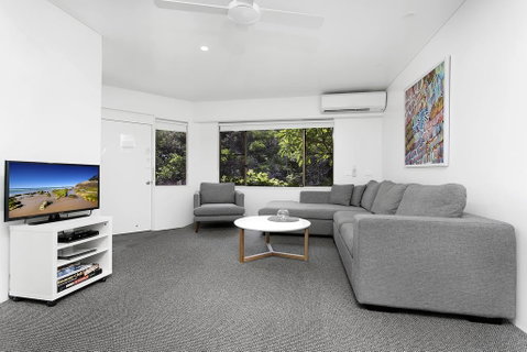 Beachside Beauty At Sapphire Beach - Accommodation VIC 3