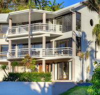 BEACHSIDE MANOR - walk to the beach - Accommodation VIC