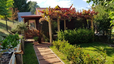 Bella Rouge Cottage Bright - Accommodation VIC 1