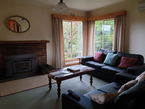 Belle Cottage - Accommodation VIC 3