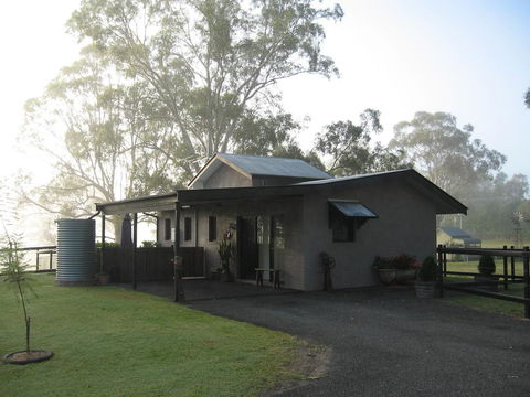 Belvoir B&B Cottages - Accommodation VIC 2